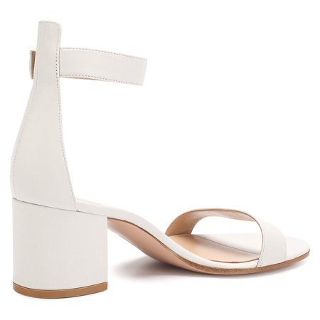 Босоножки женские 39